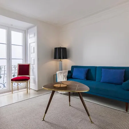 Charming In Bairro Alto 87 By Lovelystay דירה
